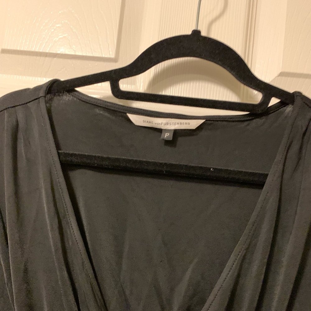 Diane Von Furstenberg Black V-Neck Wrap Top - Picture 3 of 6